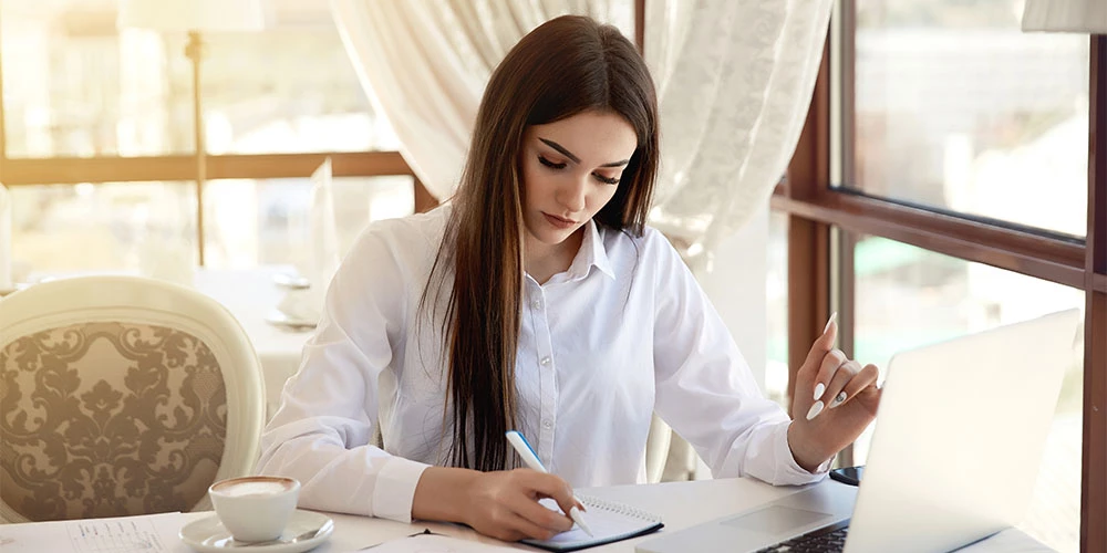 The chronological resume