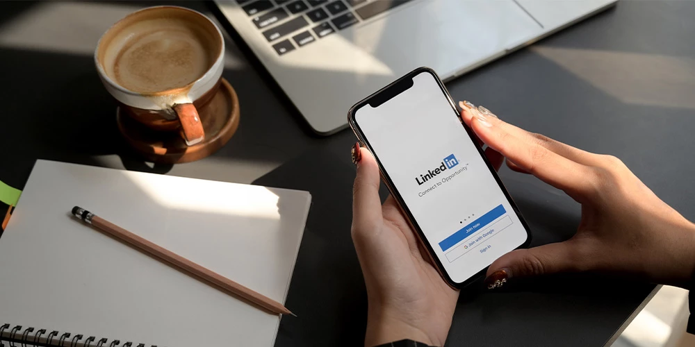 5 reasons to polish your LinkedIn profile today