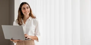 Manager leading team meeting — showcasing management style on resume part 1