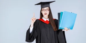 Soon-to-graduate student applying for jobs early — best time to apply before graduation