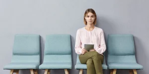 Professional designing a unique standout resume — elements that make resumes memorable