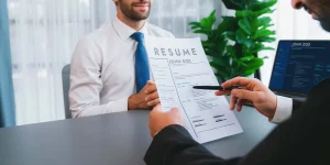 Why hire a professional resume-writing service?