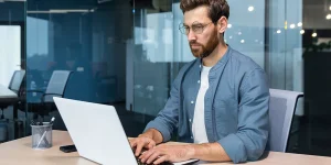 How to find your employment records for your resume