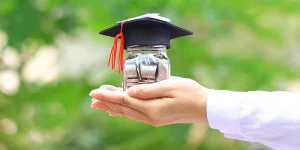 Writing a resume for a scholarship? Read our expert guide