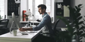 Job seeker sending targeted resume to specific employer — get resume seen right employer