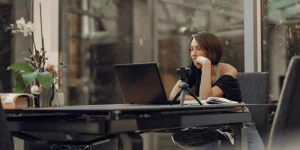 Job applicant crumpling a poorly written cover letter — cover letter mistakes job applications